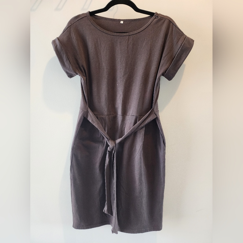 Palinda Short Sleeve casual gray dress size small